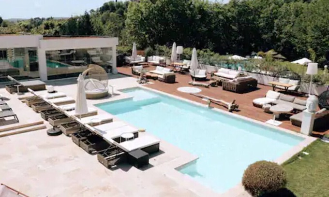 Saint-Paul-de-Vence House | Au Domaine des Roses (7 bedrooms, 6 bathrooms, 2 swimming pools, air conditioning)
