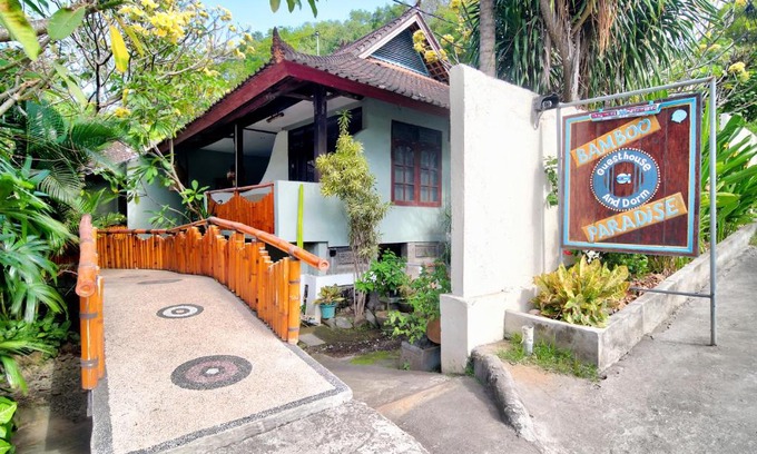 Padangbai Hostel | Bamboo Paradise