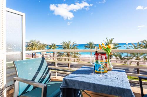 Les Baumettes Apartment | BAMBOO PLAGE AP4220 by Riviera Holiday Homes