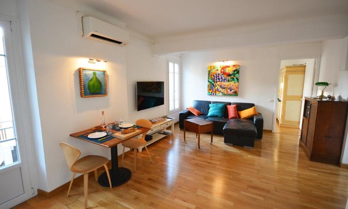 Quartier du Port Apartment | Be our Guests in Nice Port Bonaparte