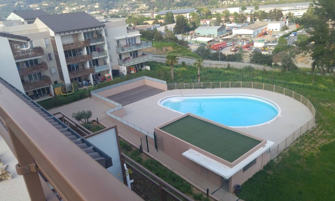 Carros House | beautiful 3 rooms - Between swimming pool and mountain