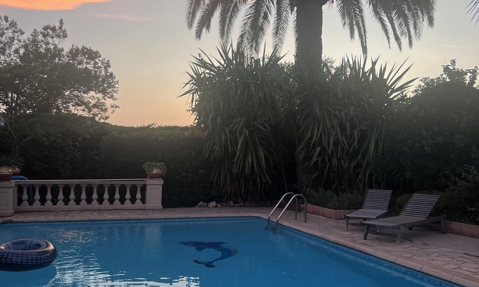 Antibes Villa | BEAUTIFUL VILLA IN ANTIBES WITH SEA VIEW, LARGE POOL AND GARDEN