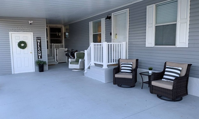 Vista del Lago House | BLESSED NEST: 5mi to Disney, resort amenities, sleeps 8, gated, free golf cart