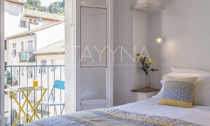 Old Town Apartment | Brigitte 1 bedroom apartment VRBO