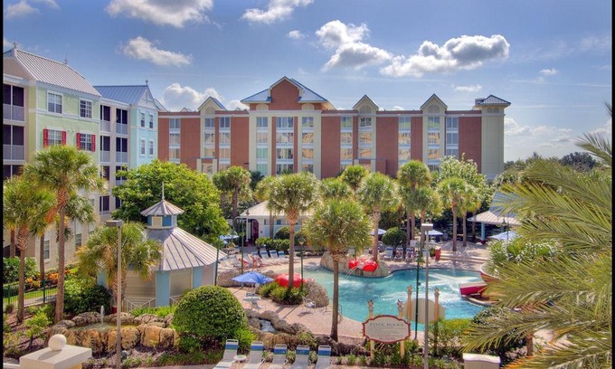 Kissimmee Hotel | Calypso Cay Vacation Villas