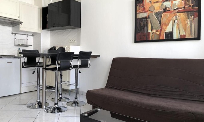 Cannes City Centre Apartment | Cannes Hoche Palais des Festivals