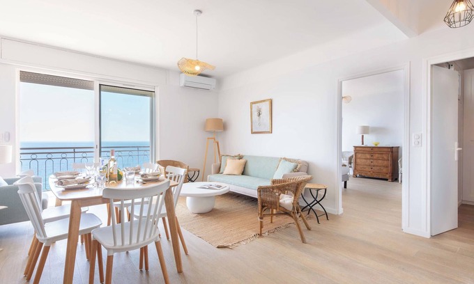 Le Suquet Apartment | Cannes – Suquet Sea View & Beach Access