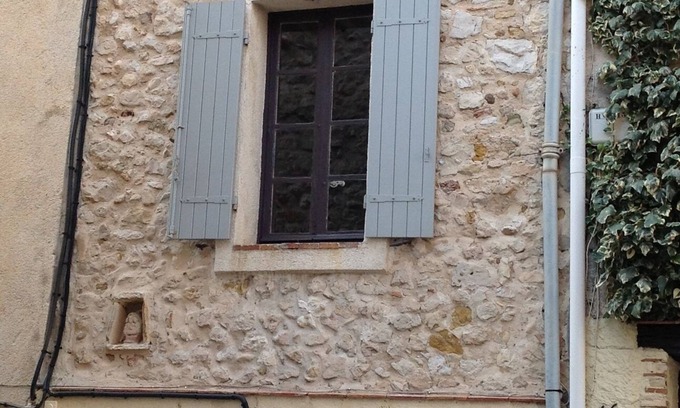 Antibes Old Town House | Classic Vieil Antibes House With Roof Terrace Offering Sea Views