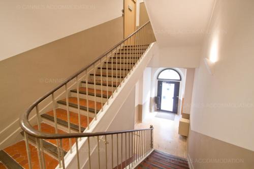 Cannes City Centre Apartment | Clic 21