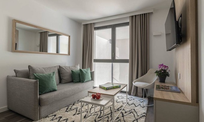 Antibes Condo | Condo ∙ 1 bedroom ∙ 4 guests