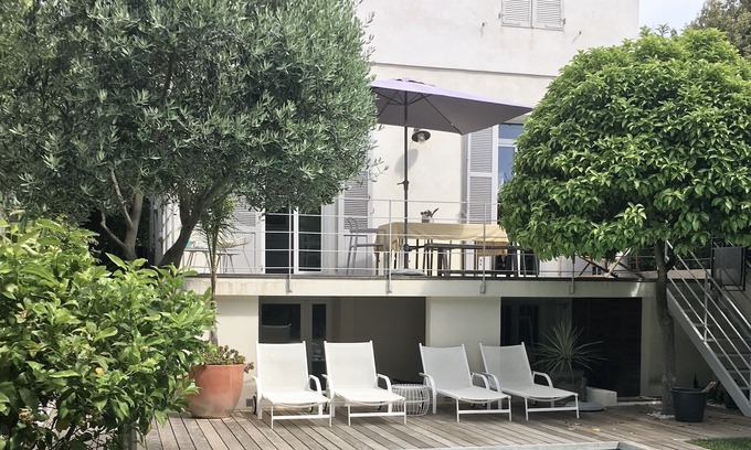 Carnot House | Contemporary House Downtown