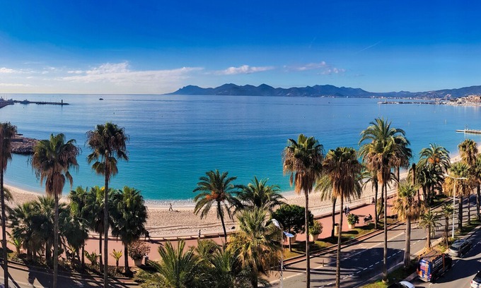 Pointe Croisette Apartment | Croisette, splendid sea views