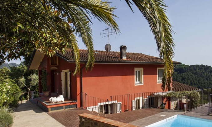 Camaiore Villa | Fabulous Villa between Art and Nature. Large patio and extraordinary pool