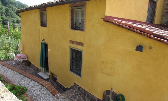 Mastiano House | farmhouse on the hills of Lucca