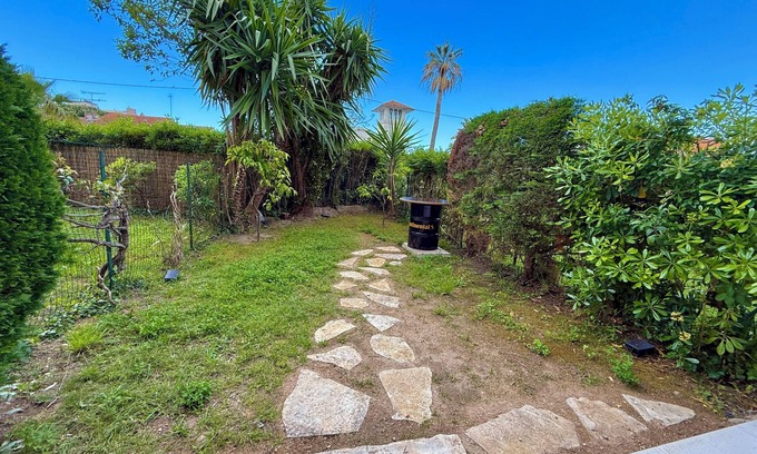 Golfe Juan Apartment | Golfe-Juan – 4 People – Garden & Garage