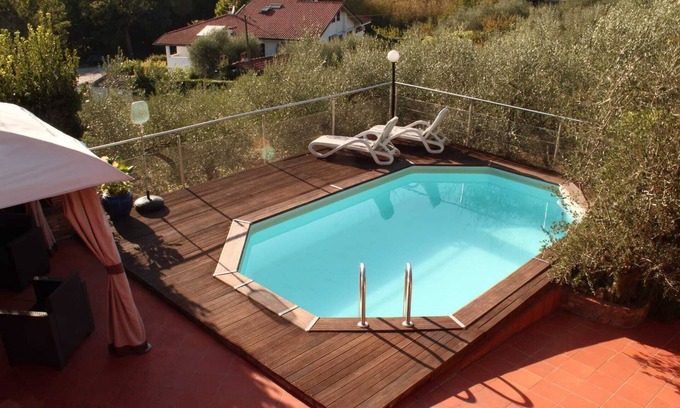 Massarosa Villa | GORGEOUS! "LA CASA ROSA" WITH PRIVATE POOL