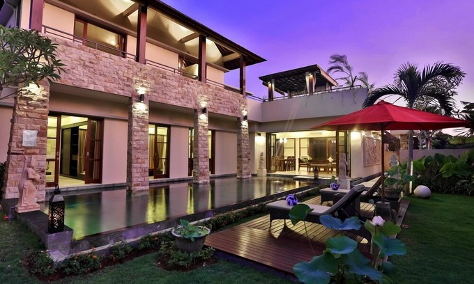 Batu Bolong Villa | Hideaway Private 3BR Villa, Canggu - 5Min Drive To Berawa Beach! W/Swim Pool!