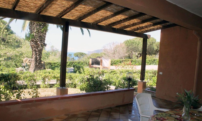 Madonna delle Grazie Apartment | Holiday apartment Capoliveri for 1 - 4 persons with 1 bedroom - Row house