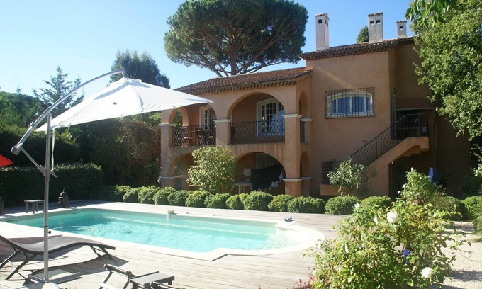 Saint-Tropez House | Holiday Home in Var near Beaches & Pool