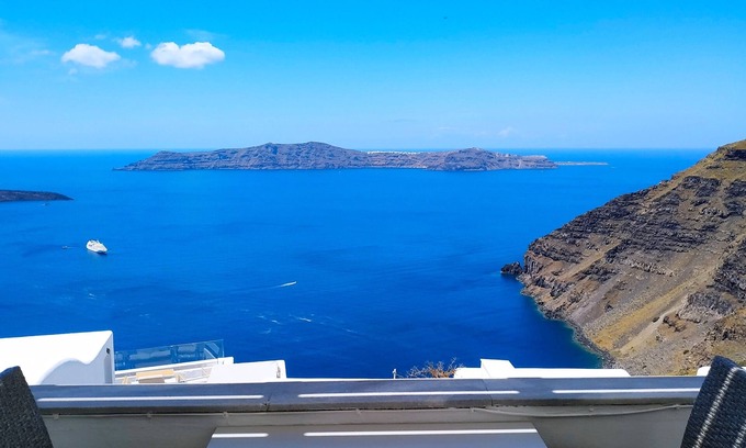 Firostefani Hotel | Hotel Mylos