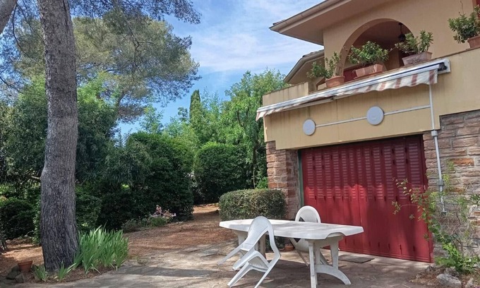 Boulouris-sur-Mer House | House 8p with garden 10 min walk from the sea
