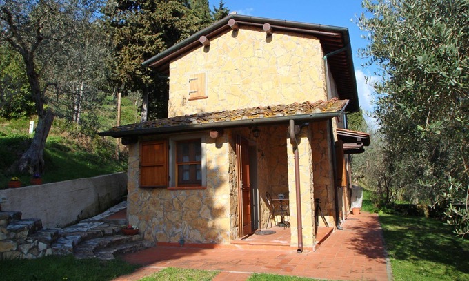 Massarosa House | House & Dependance for 6 People, Wonderful place, Garden, Wifi, Tuscany