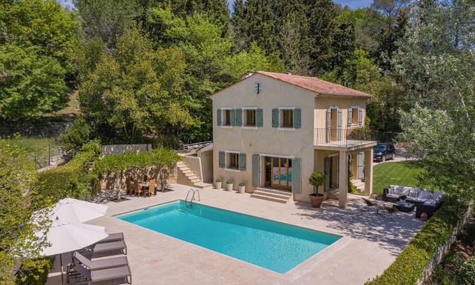 Grasse Villa | Idyllic 5-bedroom property on the French Riviera.