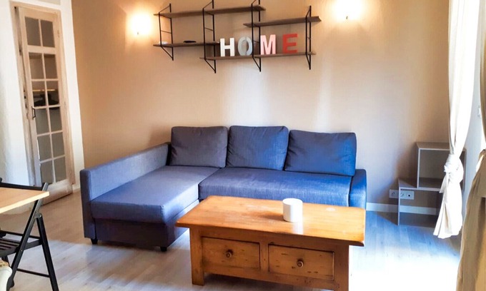 Juan-les-Pins Apartment | In the heart of Juan les Pins, 2-bedroom apartment