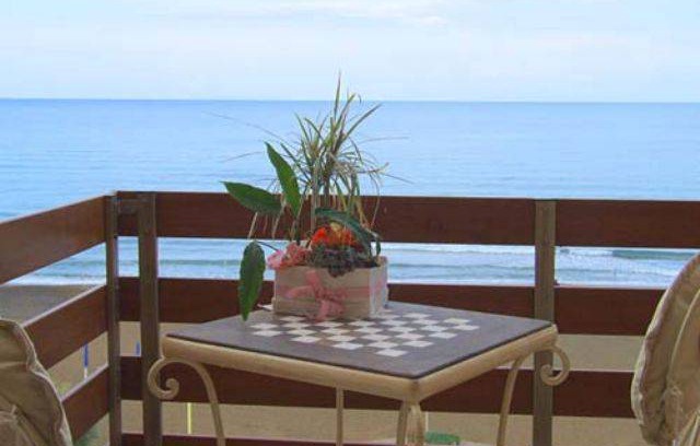 Marina di Castagneto Carducci Apartment | Le Finestre - One Bedroom Apartment, Sleeps 5