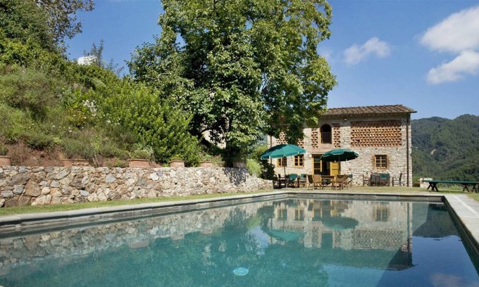 Pescaglia Villa | 330 m² Villa ∙ 5 bedrooms ∙ 10 guests