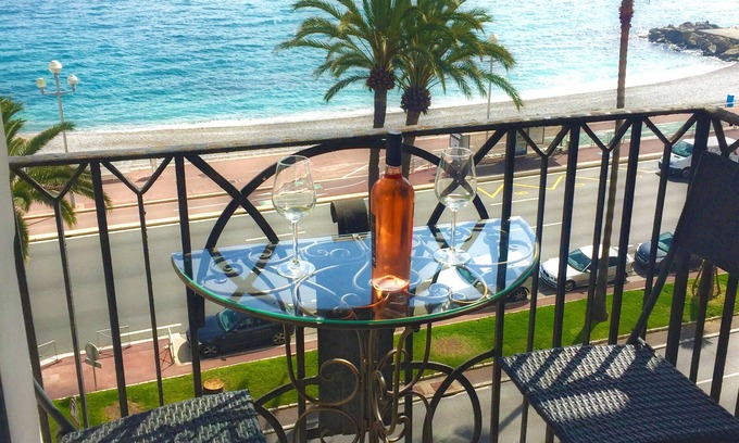 Fabron Apartment | La Brise de la Promenade - 5th floor