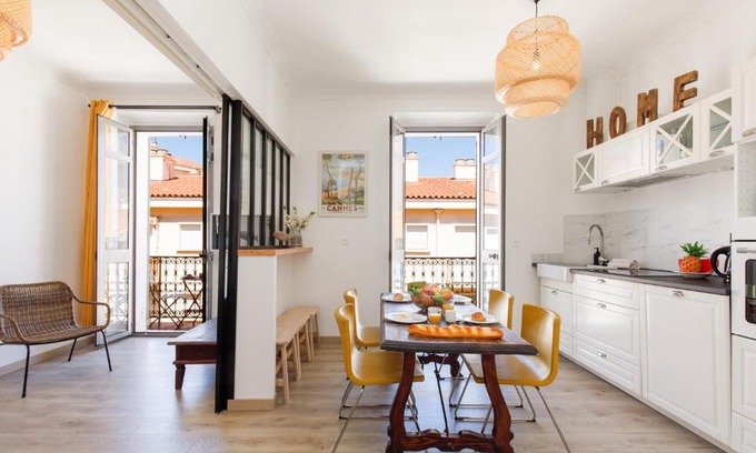 Le Suquet Apartment | La Colline YourHostHelper