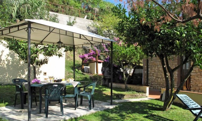 Corsanico House | La Gerla by Interhome