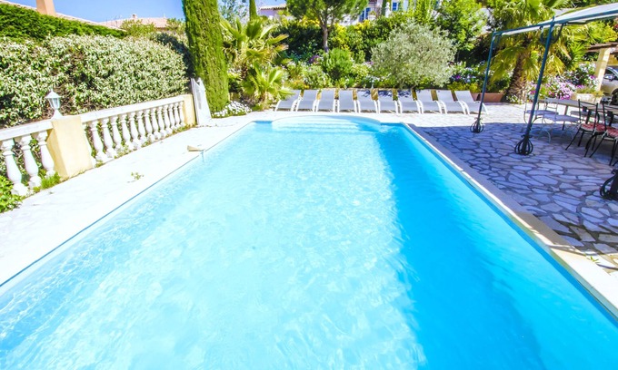 La Nartelle Villa | Large recent villa in Sainte Maxime with Pool - Gulf of Saint Tropez