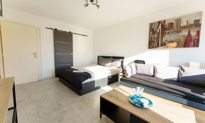 Vallauris Apartment | Le Axelle