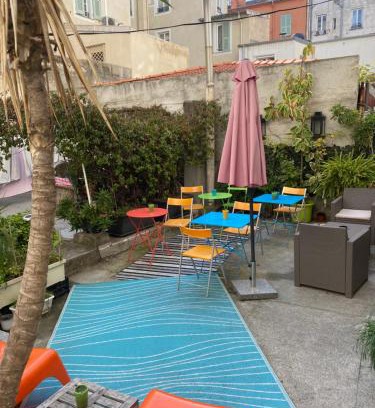 Centre Ville-Gare Hostel | Le Pastoral