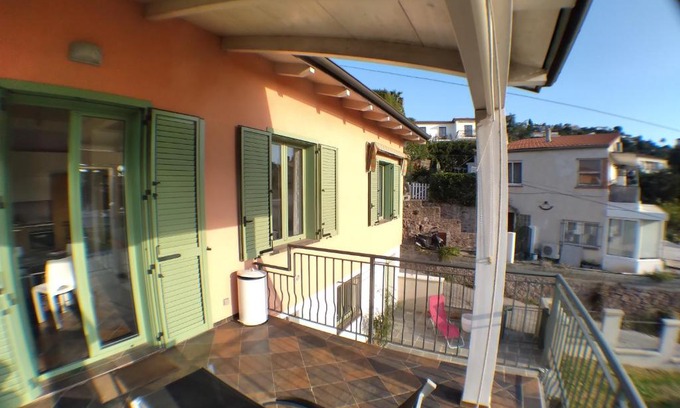 Golfe Juan Villa | Les Clos