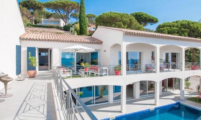 Sainte-Maxime Villa | Luxury villa with private pool, A/C and sea view