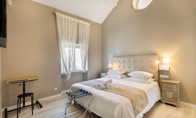 California - Pezou Apartment | Magnifique villa avec piscine Isola Bello
