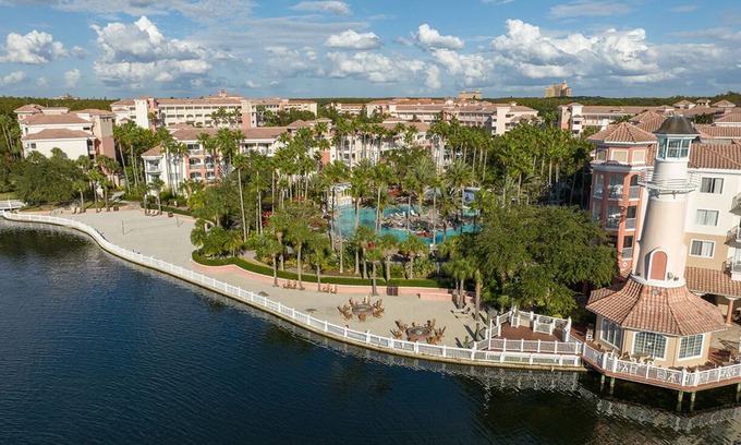 Williamsburg Condo | Marriott's Grande Vista- Perfect place to stay when visiting the theme parks!
