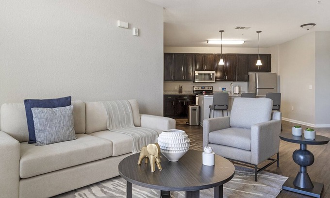 Meadow Woods Apartment | Modern Apartment in Prime Location (ID1192X099)