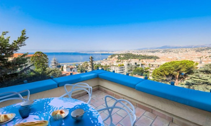 Mont Boron Villa | MONT BORON VIEW VI4176 BY RIVIERA HOLIDAY HOMES