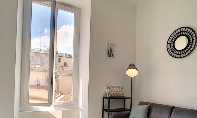 Centre Ville-Gare Apartment | N&J - CAESARS - Hyper center - Shopping avenue