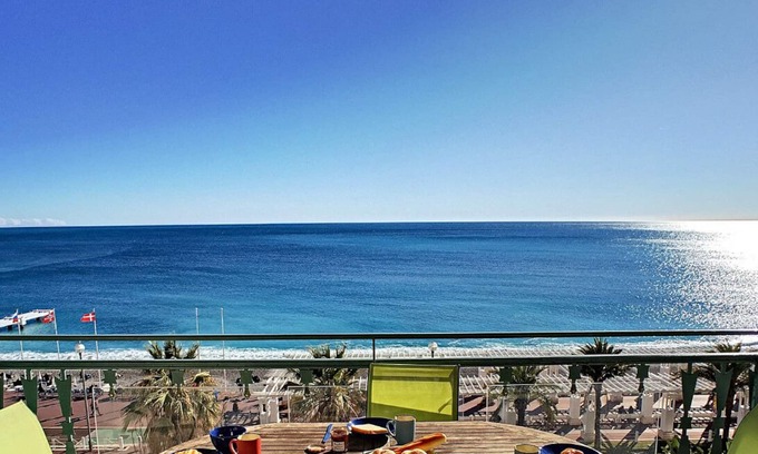 Carre d'Or Apartment | N&J - PALAIS DE FRANCE - Central - Sea front