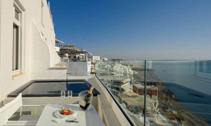 Fira Apartment | Nefeles Junior Suite by Fantasia Villas