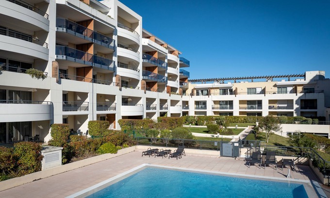 Cros-de-Cagnes House | Nemea Appart Hotel Le Lido Cagnes sur Mer