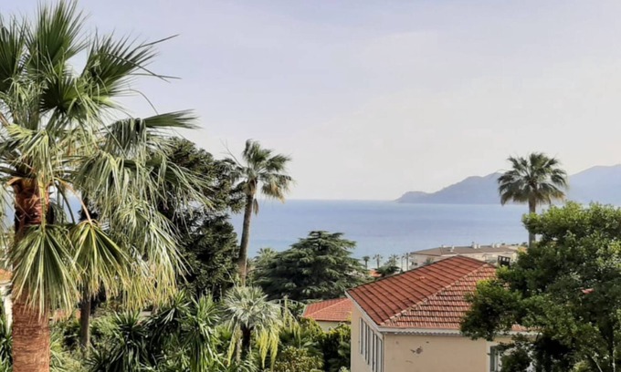 La Croix des Gardes Apartment | New: Beautiful 2 rooms in Cannes renovated
