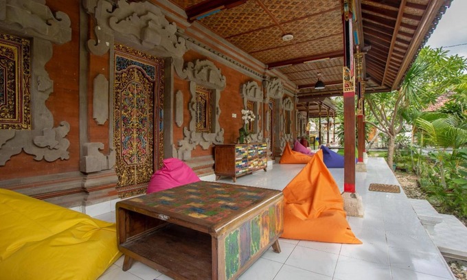 Sampalan Hostel | Nushe Hostel
