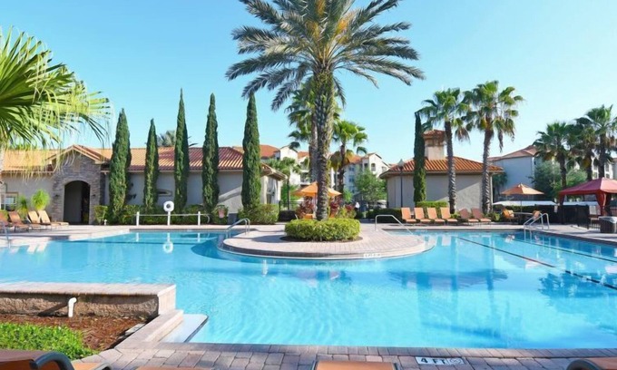 Four Corners Apartment | Pleasant Stay, Convenient Location! Onsite Pool, Kitchenette, Free Parking