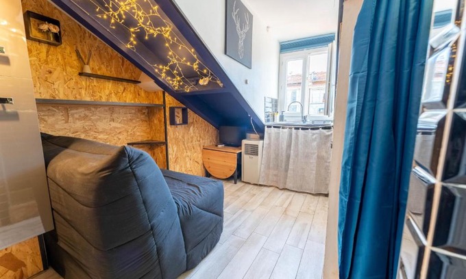 Nice City Centre Apartment | Promenade des anglais , studette atypique 1